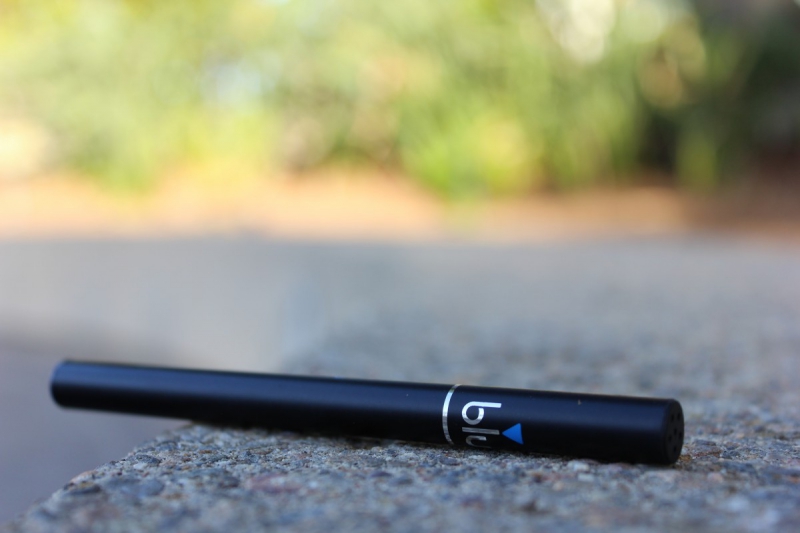 ecommerce-GRASSE-min_e_cigarette_vaping_blu_cigs_blu_electronic_cigarette_tobacco_cigarette_smoke-637061